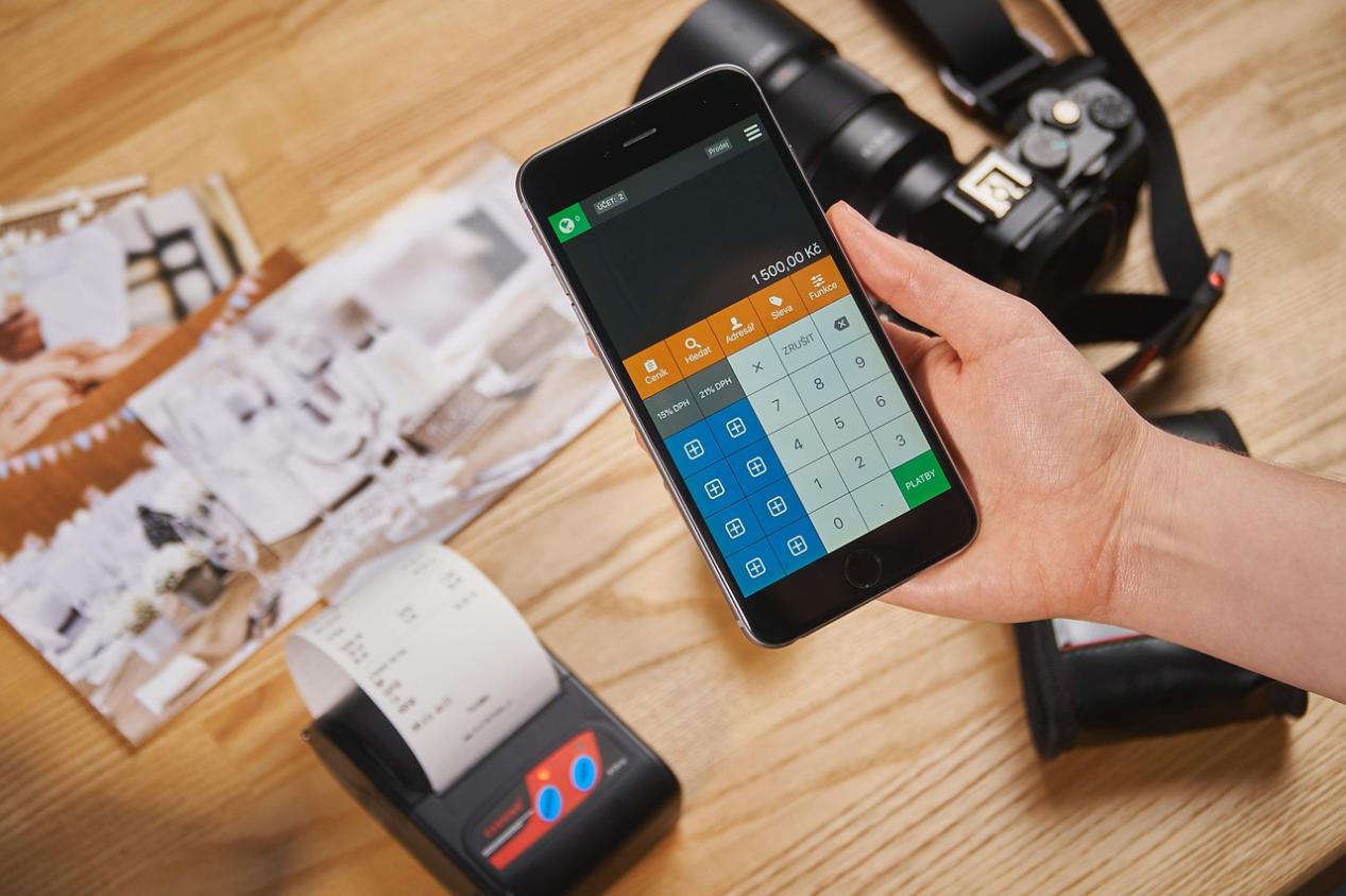 Ace Markets交易平台:在金融方舟上構築智能財富敘事