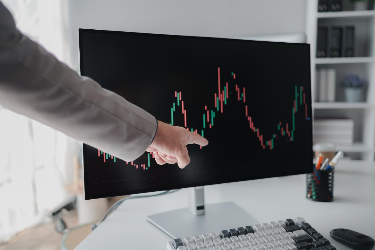 CFD交易全景解析:从运作机制到风险管理的投资指南